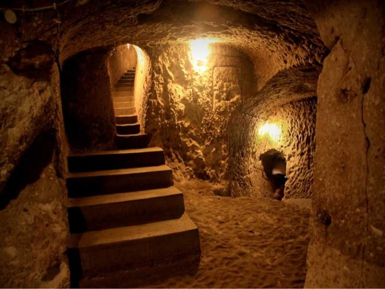 Noushabad Ouyi An Ancient Underground City Nabeel Rashid Official